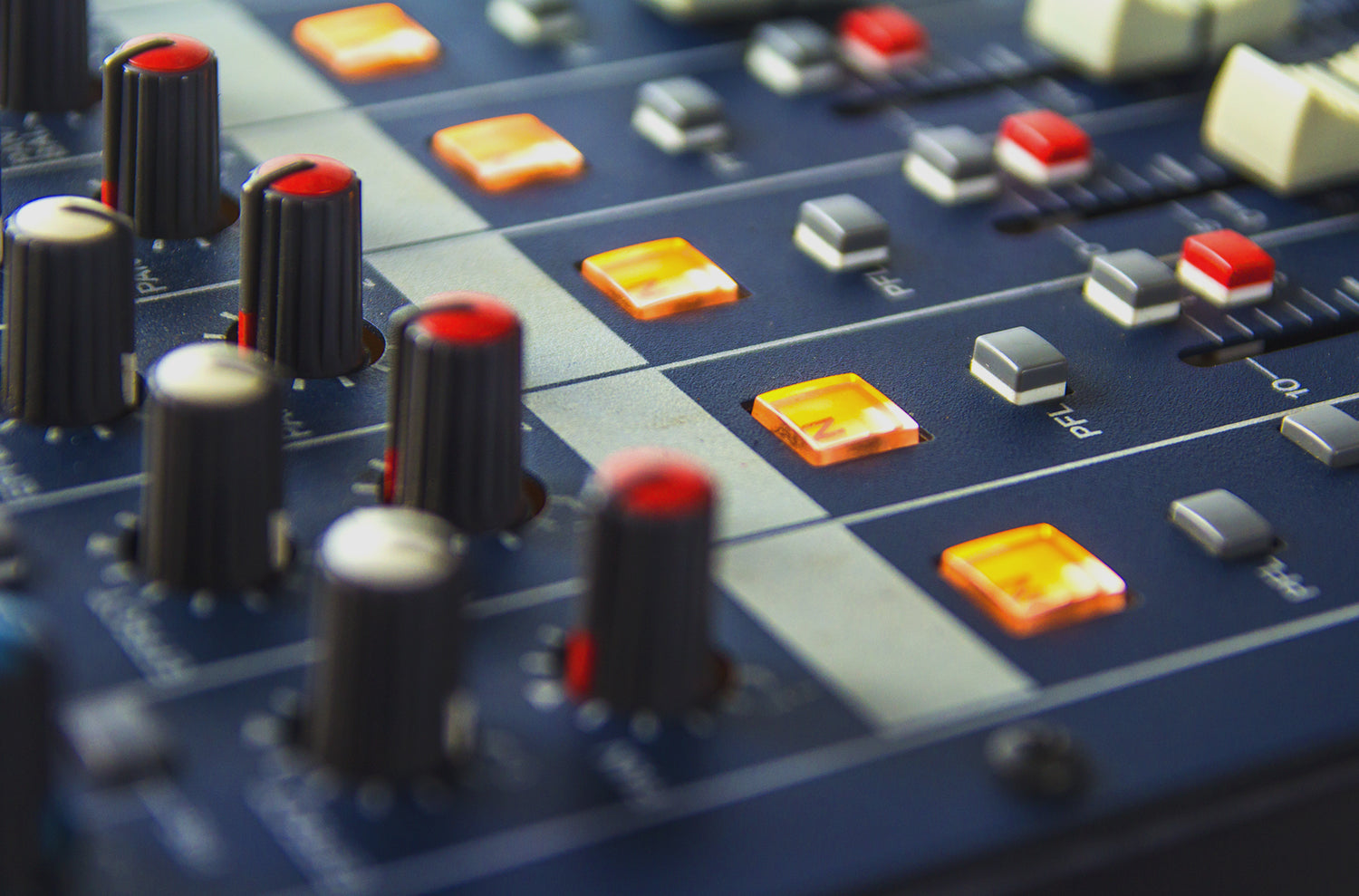 Audio Mixers Buying Guide Part 1